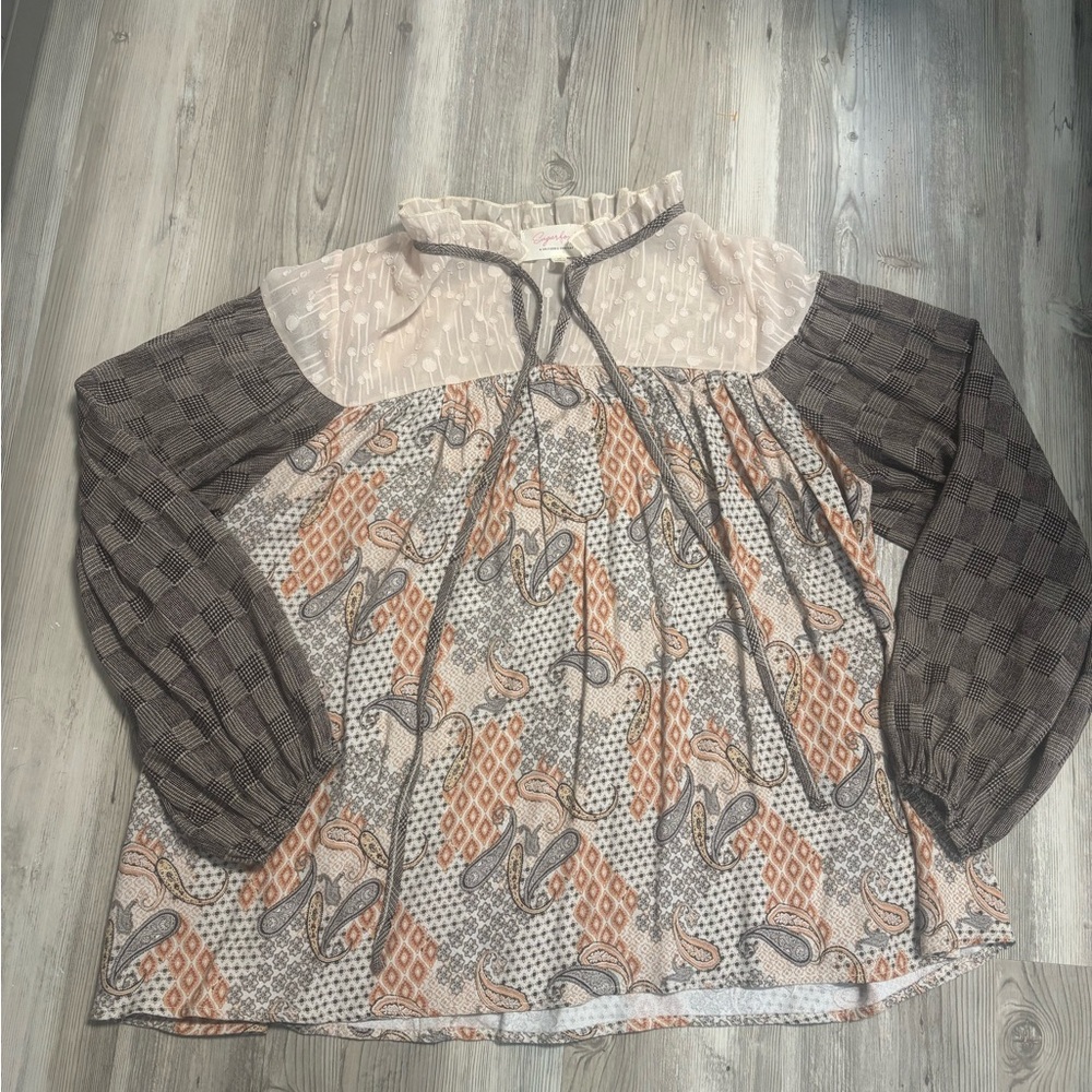 Sugar Fox Size Meduim Boho-chic multi-coloured blouse with a touch of whimsy